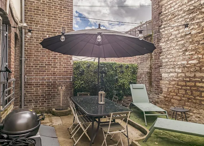 Maison Du Bonheur - Terrasse - Stationnement Facile - Proche Hypercentre Troyes