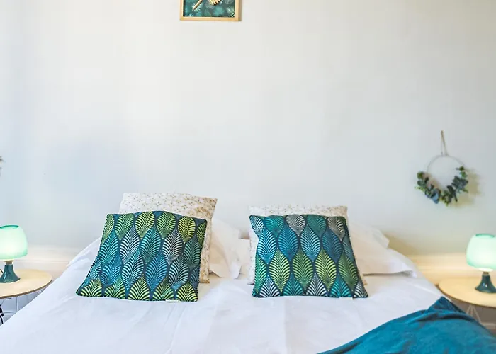 Maison Du Bonheur - Terrasse - Stationnement Facile - Proche Hypercentre