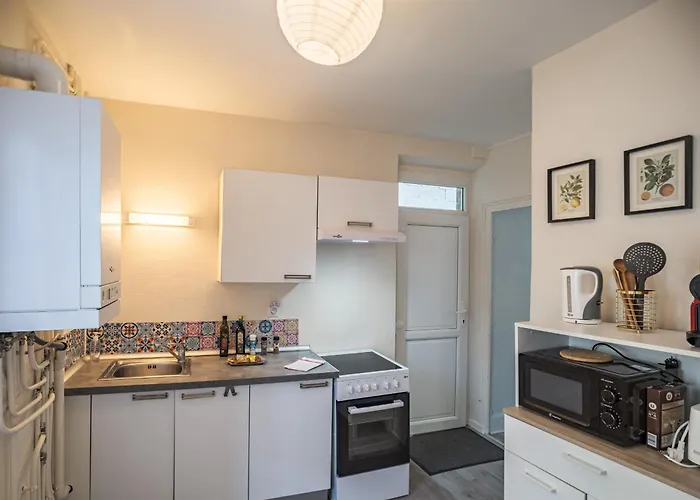 Maison Du Bonheur - Terrasse - Stationnement Facile - Proche Hypercentre Apartman Troyes